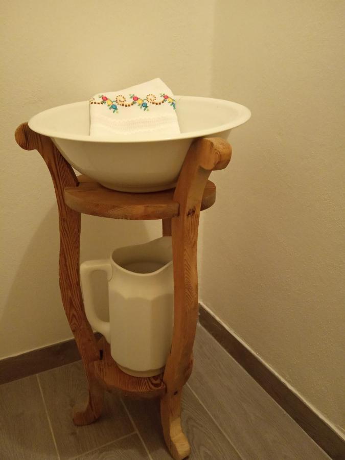 דירות Castelfondo Da Valentina מראה חיצוני תמונה